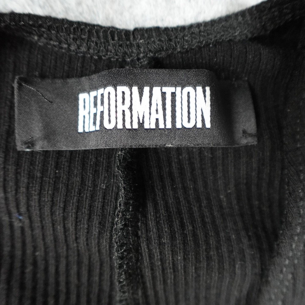 Reformation Bodysuit Women XS/S? Black Ribbed Plunge VNeck Short Sleeve Stretch - Picture 2 of 7